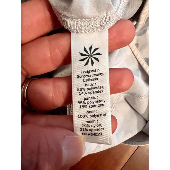 Athleta CAMO RACER RUN SHORT 3" Women's Size Small - Picture 4 of 10